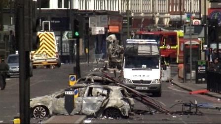 صورة من آثار الشغب في لندن