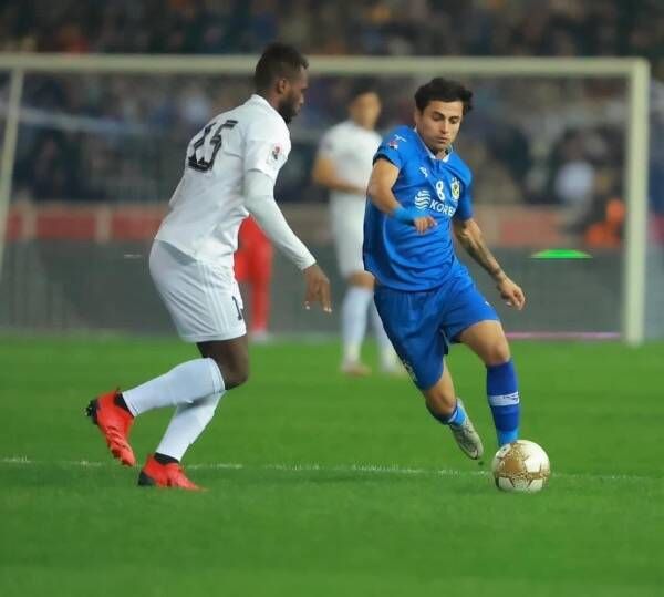 من مباريات الدوري