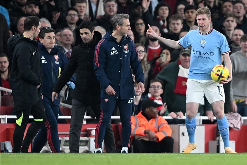 من واقعة دي بروين وأرتيتا