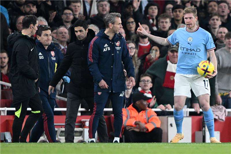 من واقعة دي بروين وأرتيتا