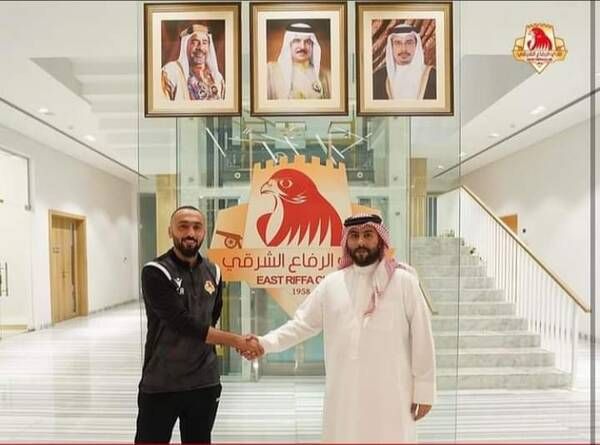 من توقيع عبد الرؤوف