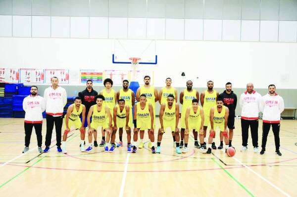 منتخب عمان لكرة السلة