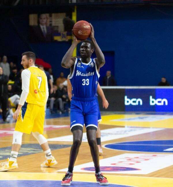 روت موني يونج