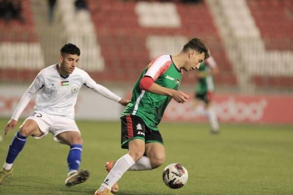 جانب من دوري المحترفين