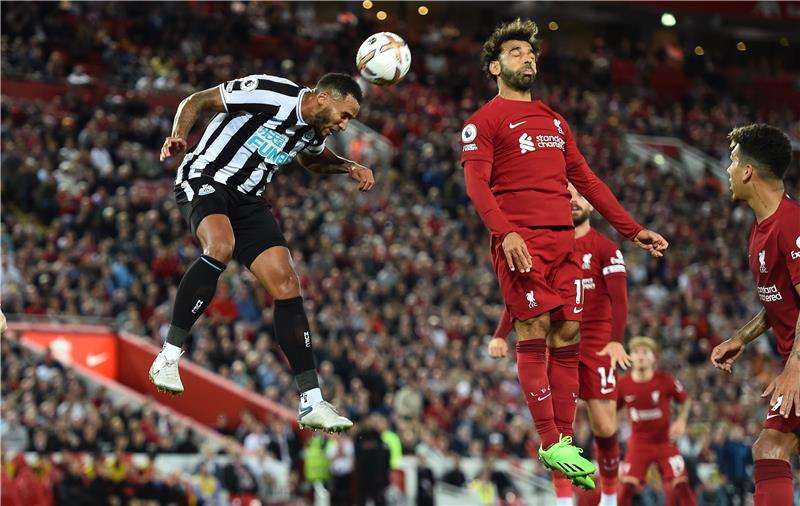 صلاح أمام نيوكاسل