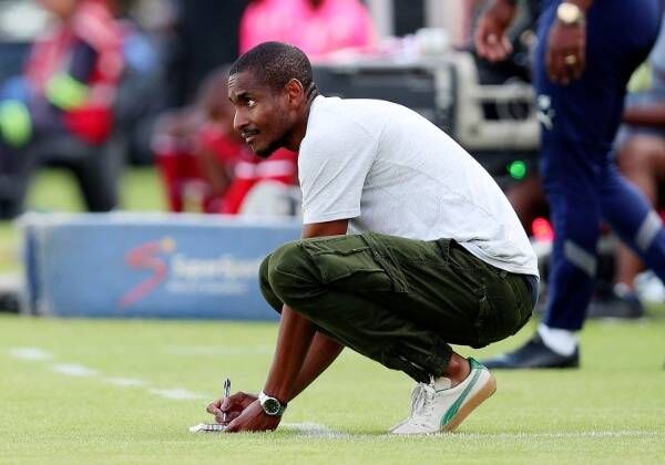 رولاني موكوينا