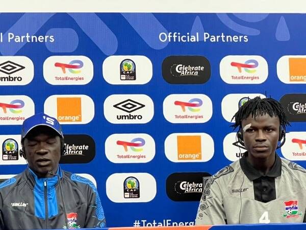 من المؤتمر الصحفي