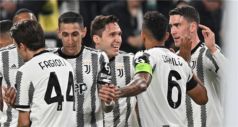 لاعبو يوفنتوس