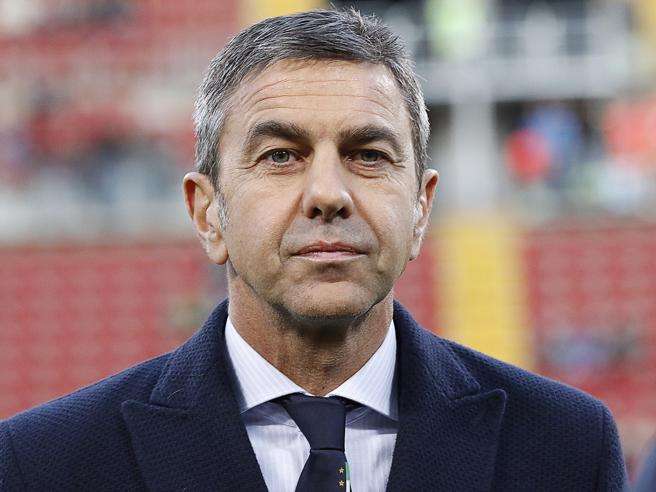 أليساندرو كوستاكورتا