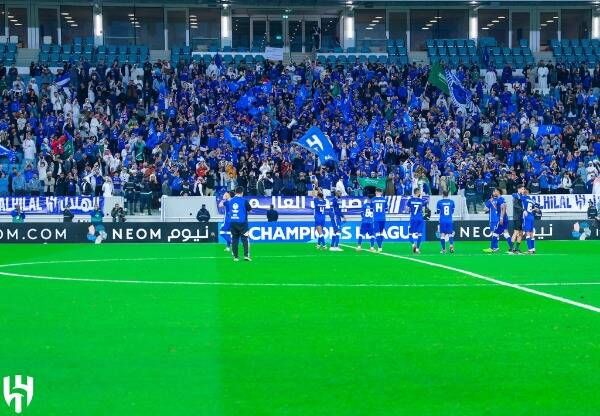 لاعبو الهلال