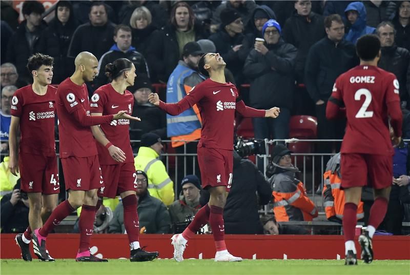 لاعبو ليفربول
