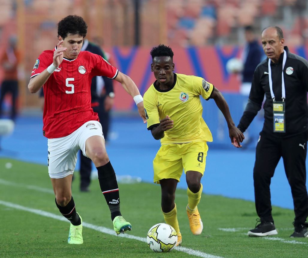 عمر فايد في مواجهة موزمبيق