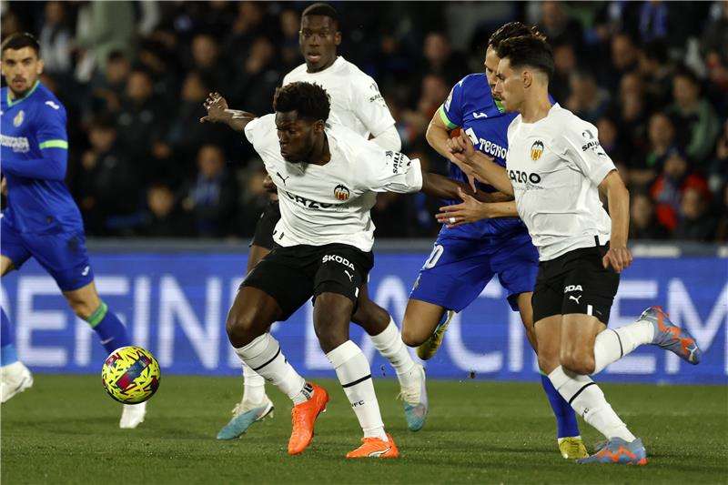 جانب من لقاء فالنسيا وخيتافي