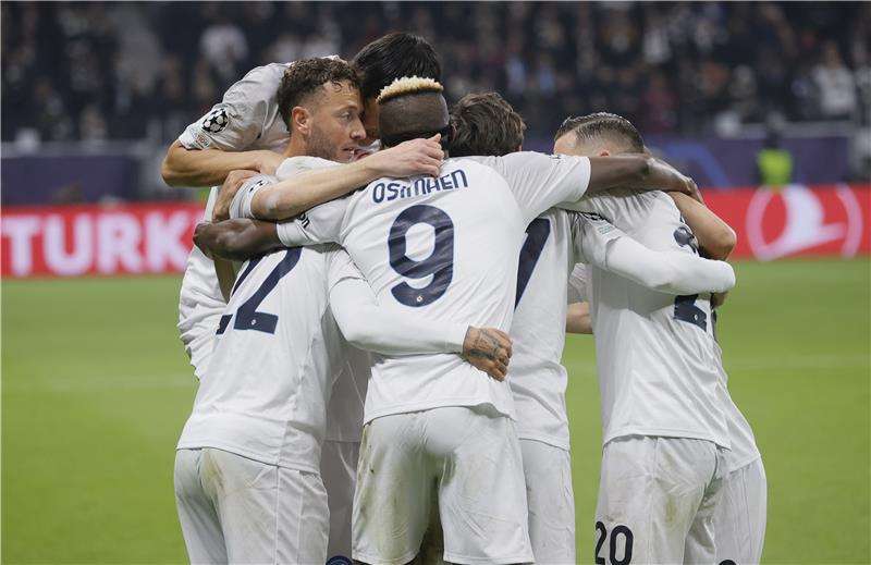 لاعبو نابولي