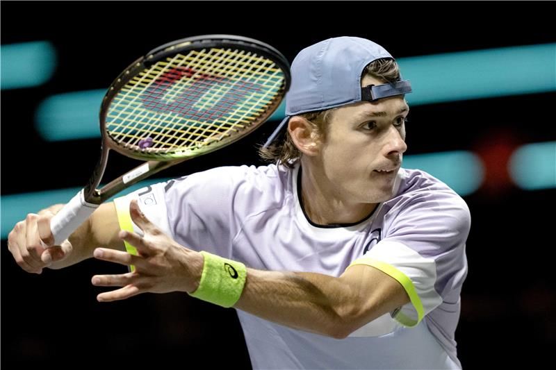 أليكس دي مينياور