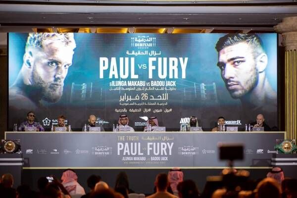 من المؤتمر التقديمي للنجمين العالميين