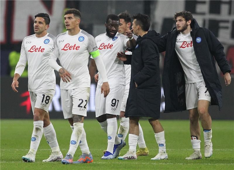 نابولي يقدم موسما رائعا