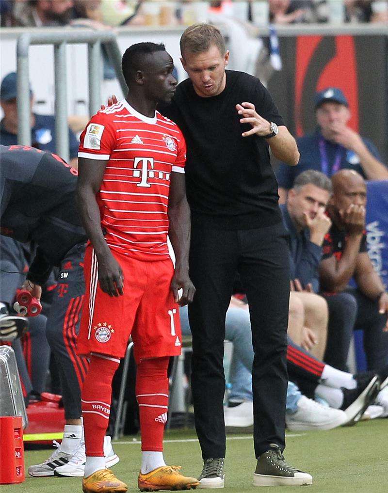 ناجلسمان وماني