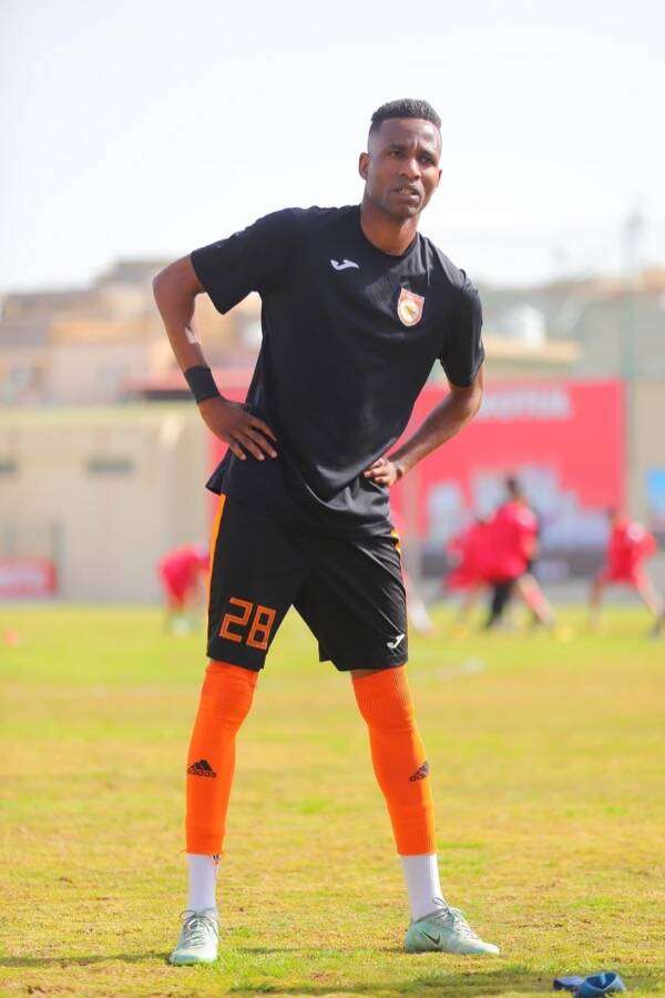 إحماء المحلة قبل اللقاء