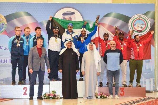 جانب من التتويج