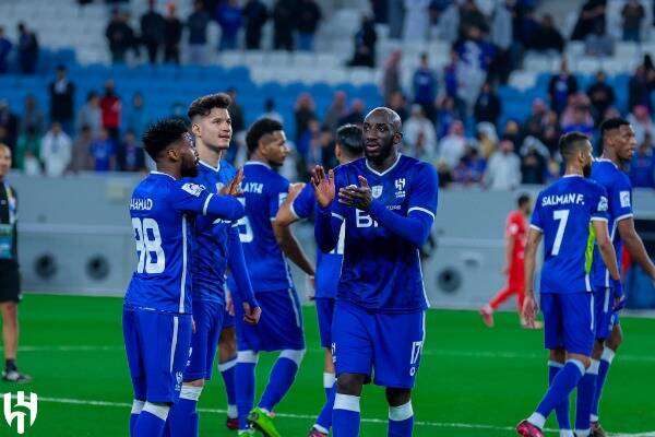لاعبو الهلال
