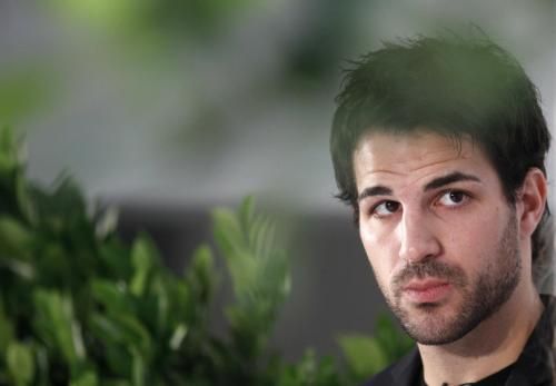 2011-06-152011-06-15t113618z_01_aco05_rtridsp_3_soccer-spain-fabregas_reuters