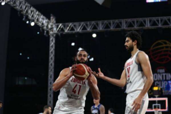 كيجو (يسار) - أرشيفية