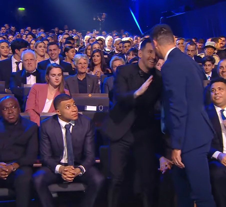 ميسي وسكالوني