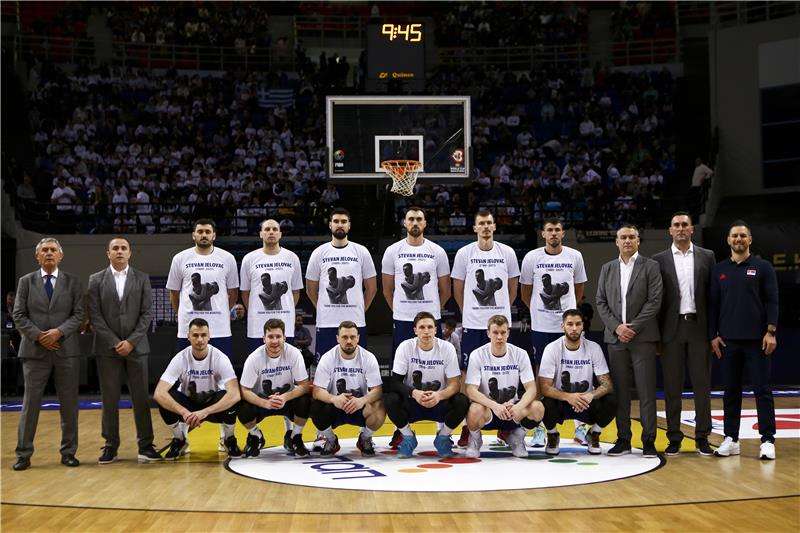 لاعبو منتخب صربيا