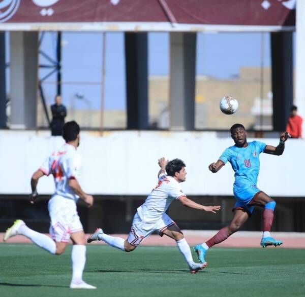 من مباراة نفط ميسان و الديوانية