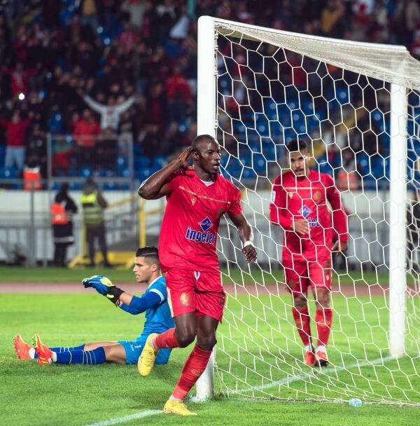 من المواجهة