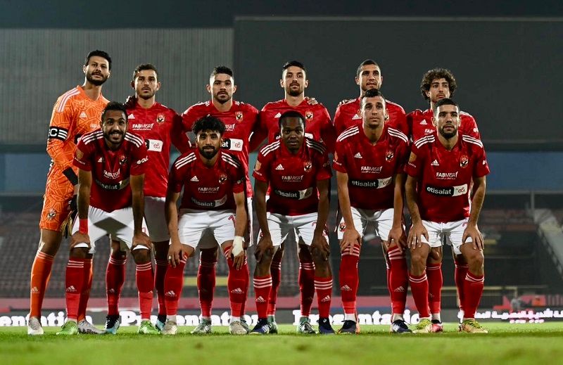 لاعبو الأهلي