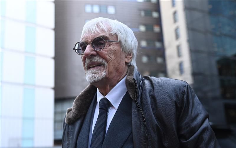 بيرني إكليستون