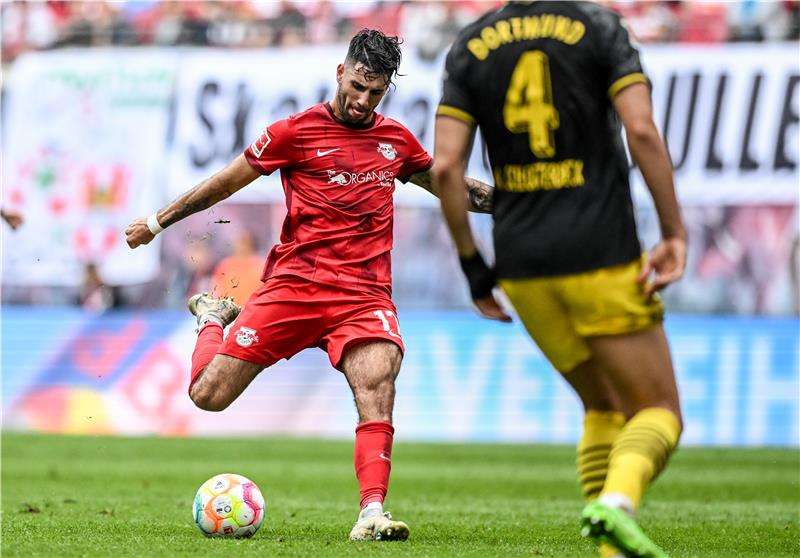 من لقاء الذهاب