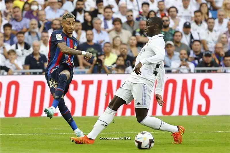 ?i=epa%2fsoccer%2f2022-10%2f2022-10-16%2f2022-10-16-10247416_epa