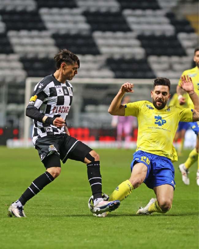 من المواجهة