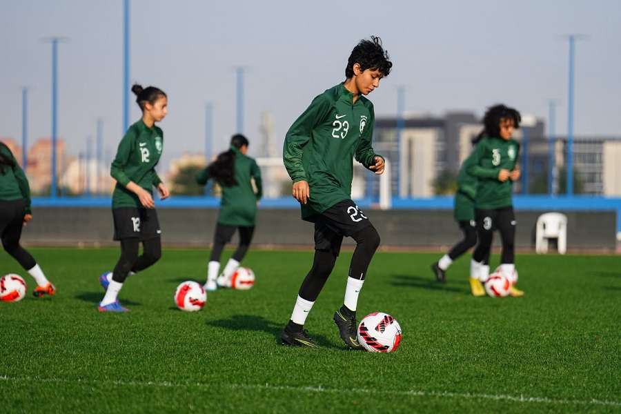تدريبات ناشئات السعودية في الكويت
