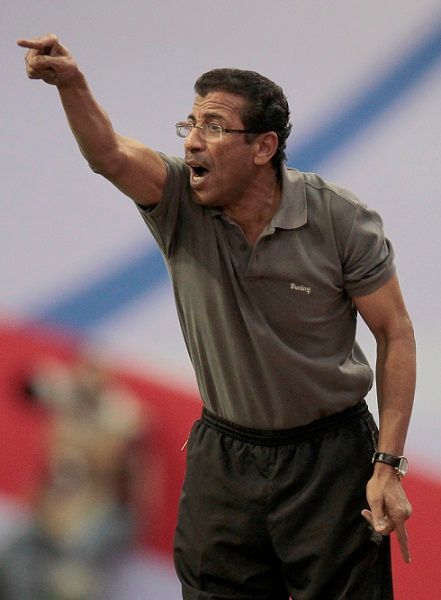  سلمان شريدة مدرب المنتخب الاولمبي البحريني