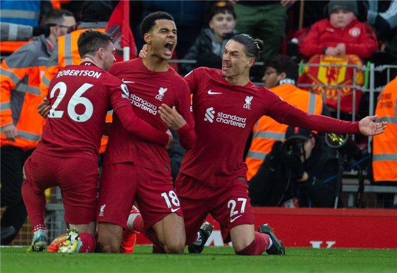 لاعبو ليفربول