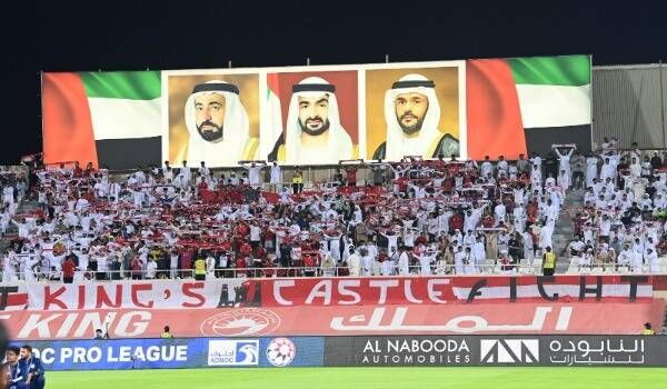 جانب من الحضور الجماهيري