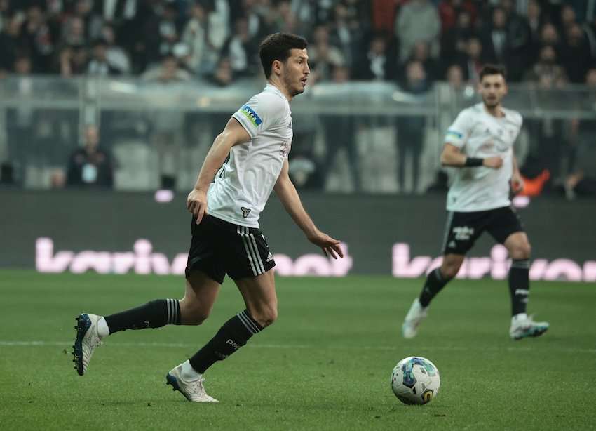 جانب من اللقاء (نقلا عن حساب الفريق علي تويتر)