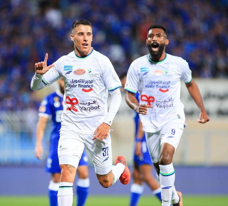 لاعبو الفتح (نقلا عن حساب الفريق على تويتر)