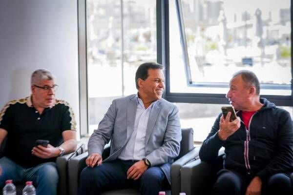 الخطيب والبدري وشوبير