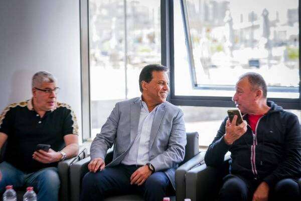 الخطيب والبدري وشوبير