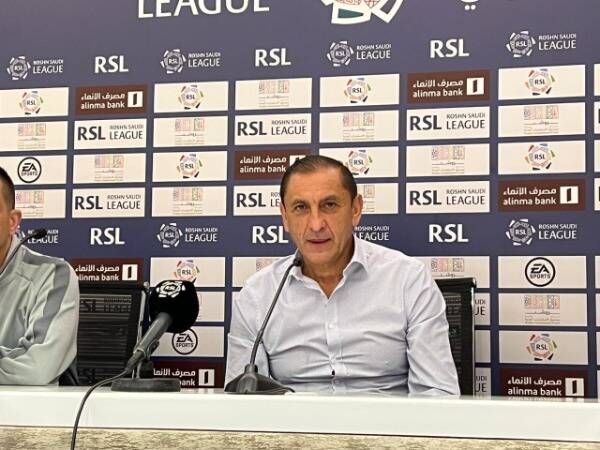 من المؤتمر الصحفي