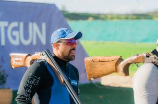 عزمي محيلبة