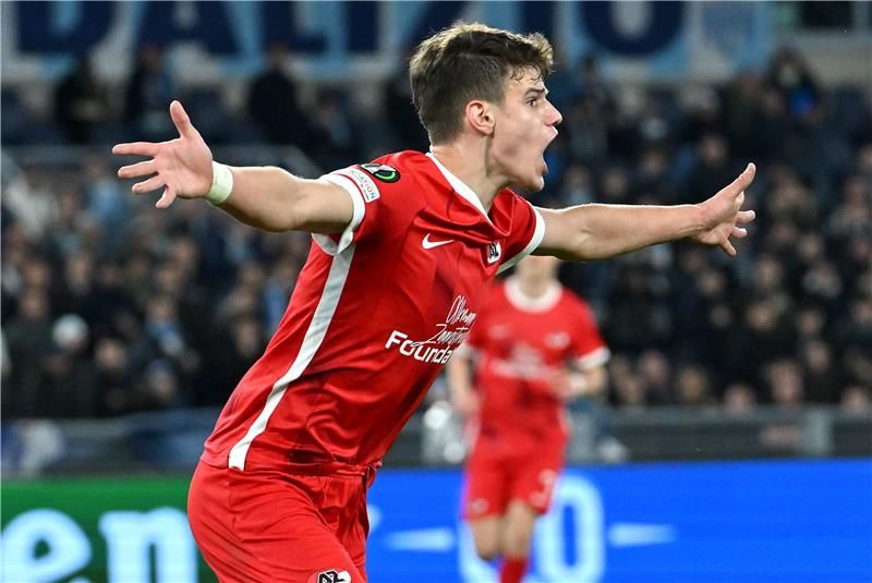 جانب من المواجهة