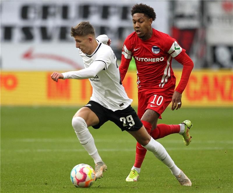 ليندستروم (جهة اليسار)