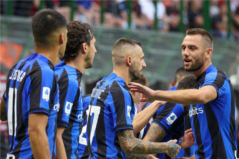 لاعبو إنتر ميلان