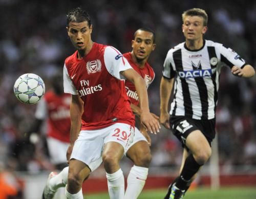 2011-08-16t194014z_01_lon107_rtridsp_3_soccer-champions_reuters